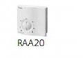 SIEMENS Regulator pomieszczeniowy RAA20 możliwość programowania czasowego 
